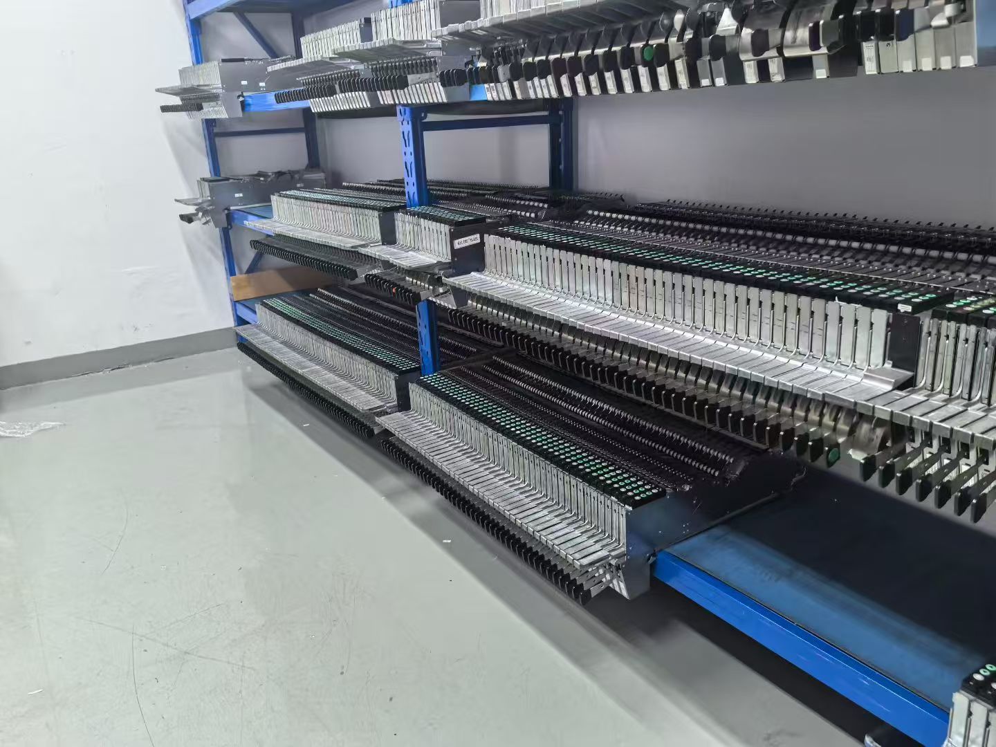 Latest company blogs about What Role Do SMT Machine Parts Play in Screen Printing Accuracy ?